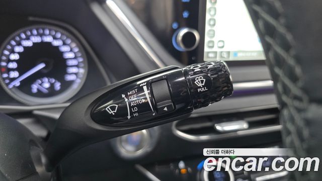 Hyundai Sonata 2022 — photo 27