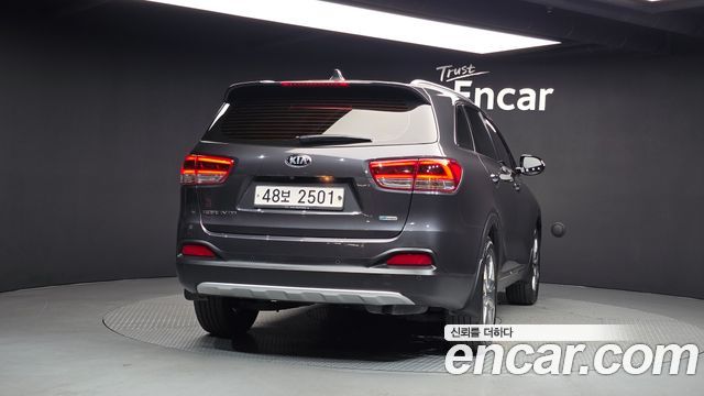 Kia Sorento 2017 — photo 4