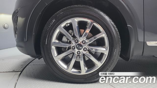 Kia Sorento 2017 — photo 5