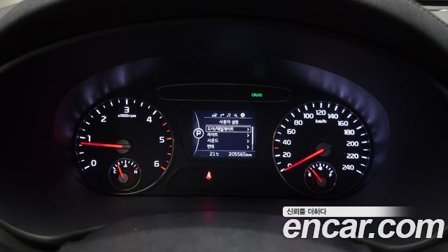 Kia Sorento 2017 — photo 8