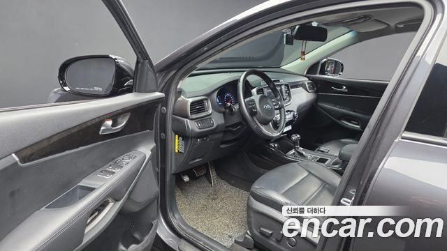 Kia Sorento 2017 — photo 10