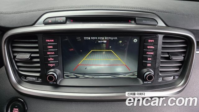Kia Sorento 2017 — photo 15