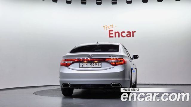 Hyundai Grandeur 2015 — photo 4