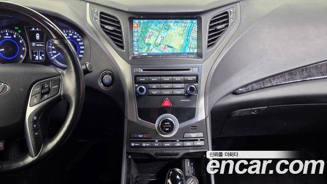 Hyundai Grandeur 2015 — photo 14