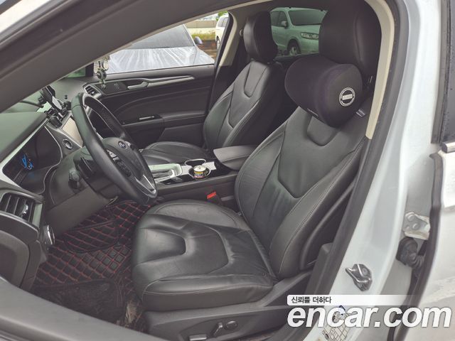 Ford Mondeo 2015 — photo 7