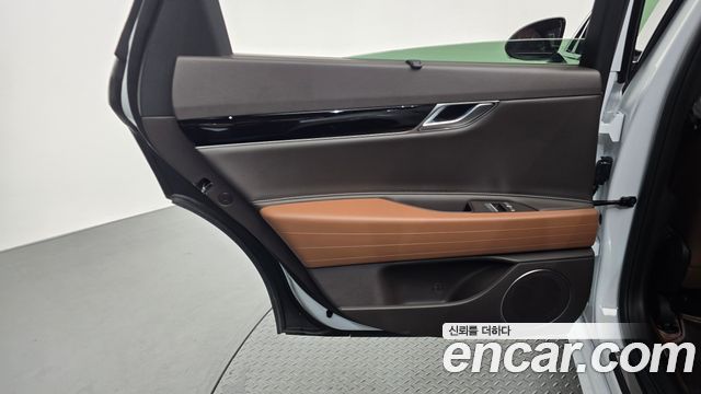 Genesis G80 2024 — photo 15