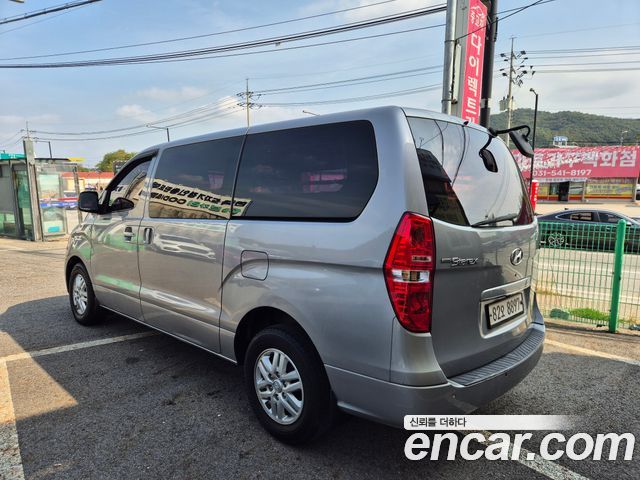 Hyundai Starex 2016 — photo 3