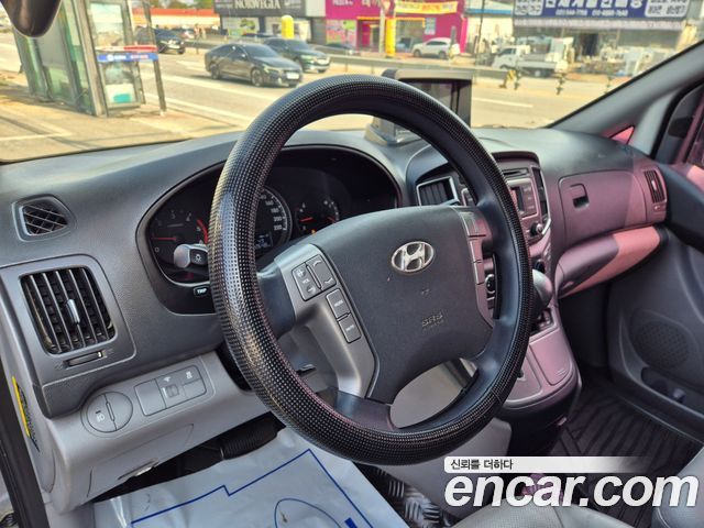 Hyundai Starex 2016 — photo 5