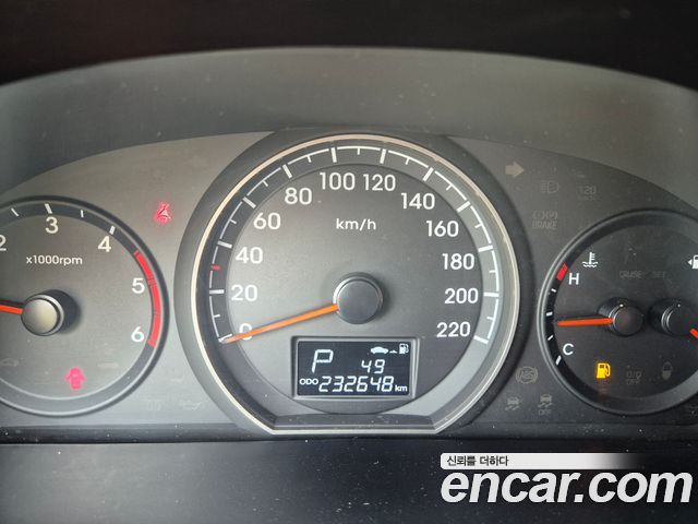 Hyundai Starex 2016 — photo 6