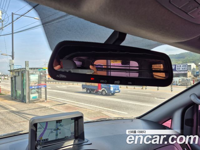 Hyundai Starex 2016 — photo 12