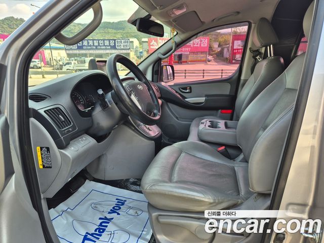 Hyundai Starex 2016 — photo 15