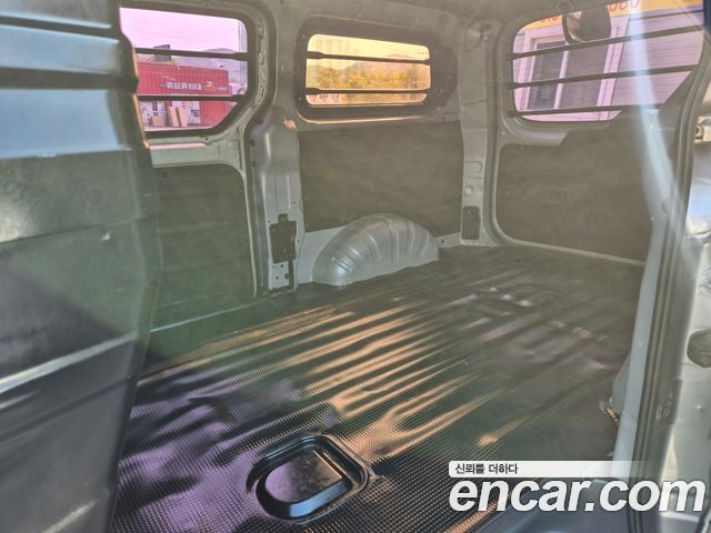 Hyundai Starex 2016 — photo 16