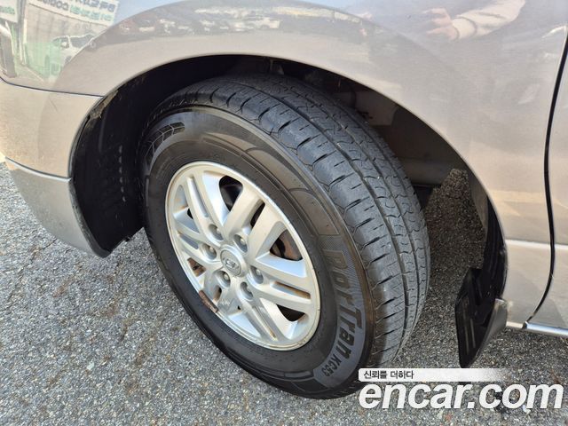 Hyundai Starex 2016 — photo 19