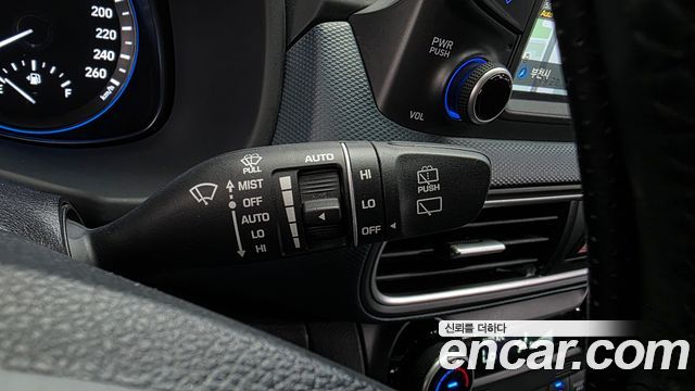 Hyundai Kona 2019 — photo 24