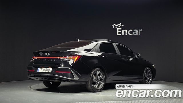 Hyundai AVANTE 2024 — photo 2