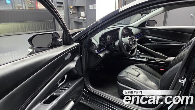 Hyundai AVANTE 2024 — photo 13