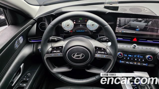 Hyundai AVANTE 2024 — photo 19