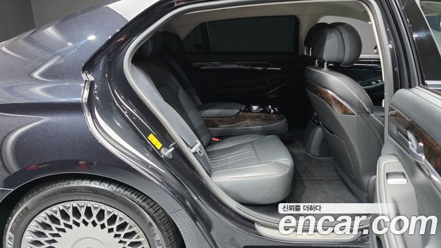 Genesis G90 2021 — photo 12