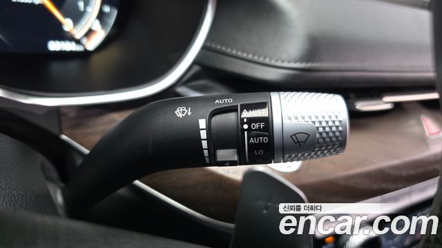Genesis G80 2021 — photo 23