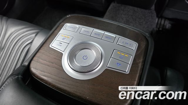Genesis G80 2021 — photo 25