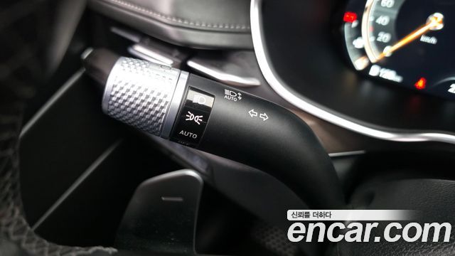 Genesis G80 2021 — photo 28