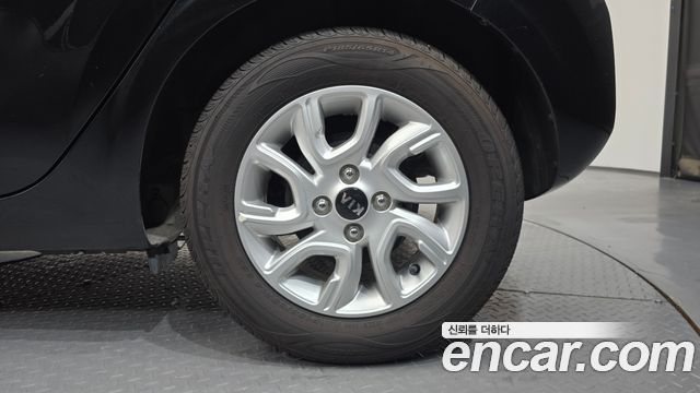 Kia morning 2018 — photo 7