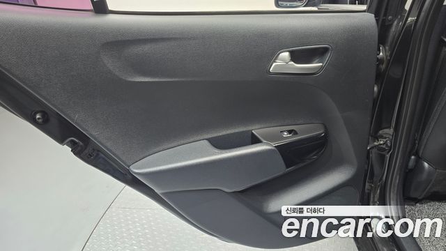 Kia morning 2018 — photo 15