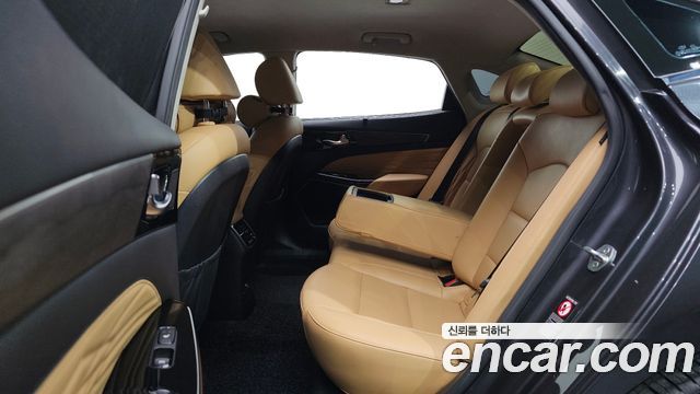 Kia K7 2020 — photo 17