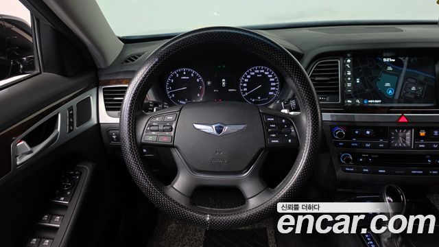 Hyundai Genesis 2016 — photo 21