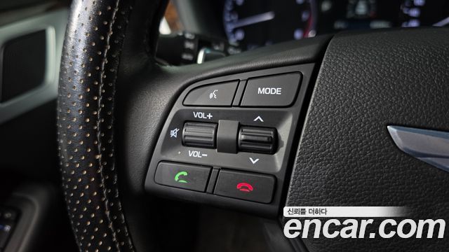 Hyundai Genesis 2016 — photo 24