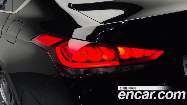 Hyundai Genesis 2016 — photo 9