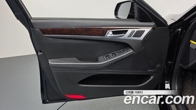 Hyundai Genesis 2016 — photo 14