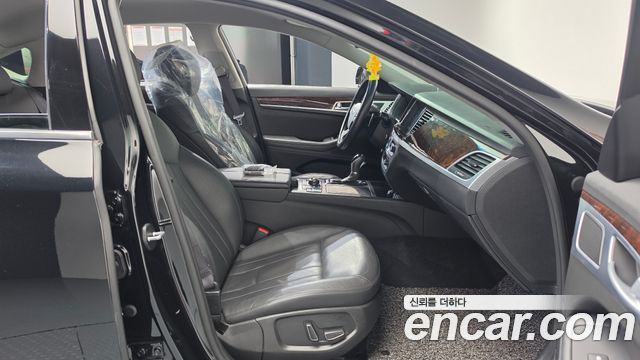 Hyundai Genesis 2016 — photo 16