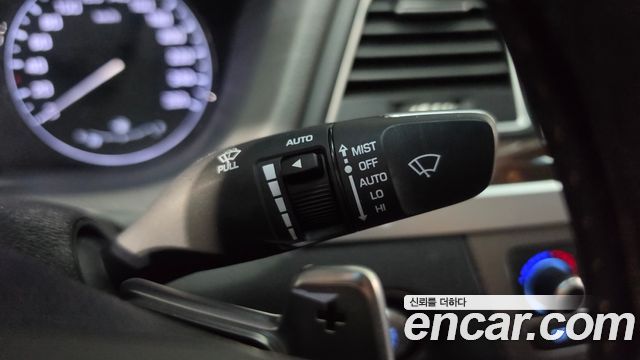 Hyundai Genesis 2016 — photo 38