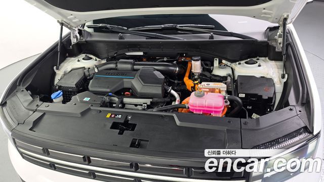 Hyundai Santafe 2024 — photo 6