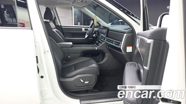 Hyundai Santafe 2024 — photo 17