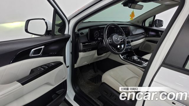 Kia Canival 2021 — photo 13