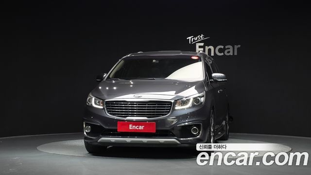 Kia Canival 2015 — photo 3