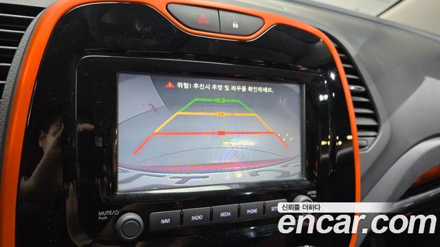 Renault Korea QM3 2014 — photo 21