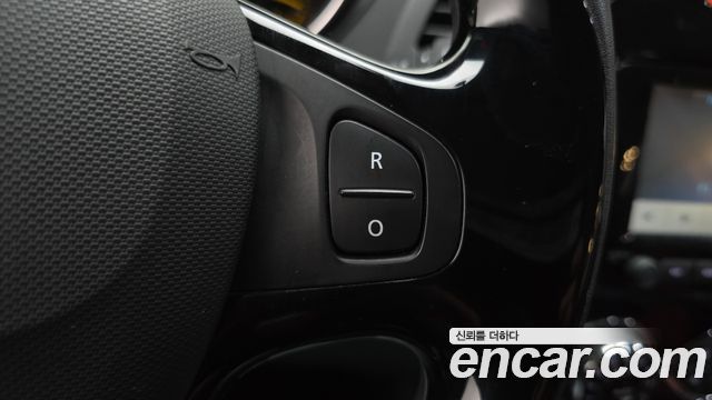 Renault Korea QM3 2014 — photo 26