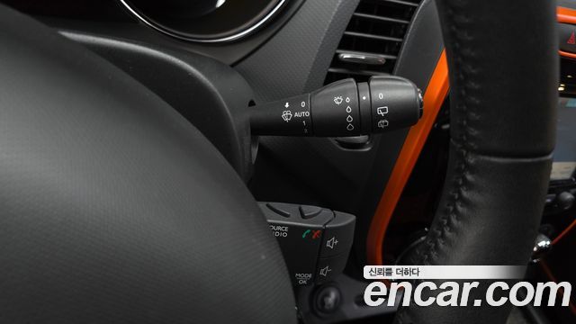 Renault Korea QM3 2014 — photo 28