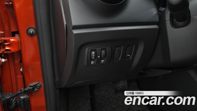 Renault Korea QM3 2014 — photo 29