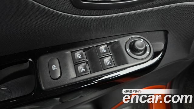 Renault Korea QM3 2014 — photo 30