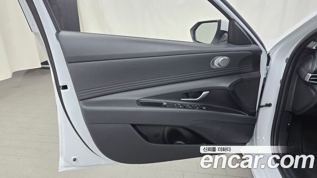 Hyundai AVANTE 2026 — photo 14