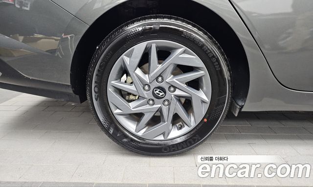 Hyundai AVANTE 2024 — photo 5