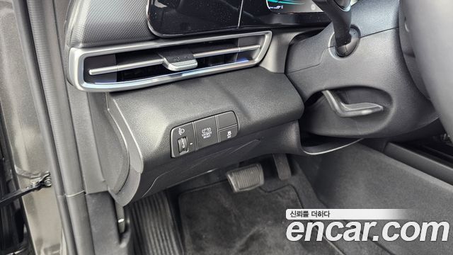 Hyundai AVANTE 2024 — photo 27