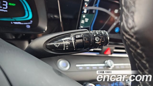 Hyundai AVANTE 2024 — photo 28