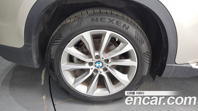 BMW X6 2016 — photo 5