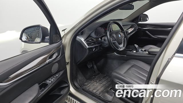 BMW X6 2016 — photo 12