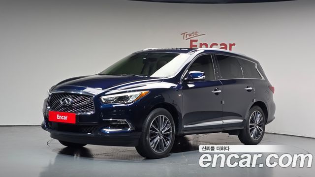 Infiniti QX60 2017 — photo 1